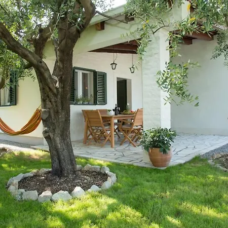 Jomi Holiday home Kastel Novi