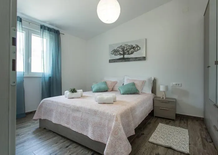 Jomi Сasa de vacaciones Kaštel Novi